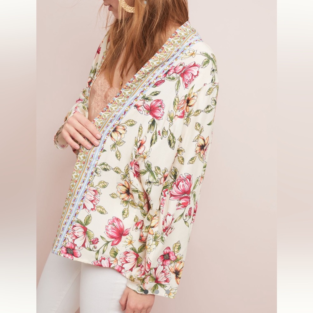 Anthropologie Akemi + Kin Idalia Floral Jacket Kimono